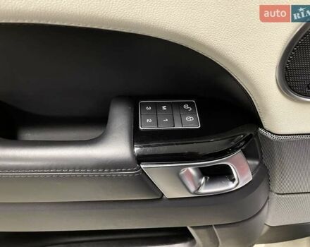 Білий Ленд Ровер Range Rover Sport, об'ємом двигуна 3 л та пробігом 132 тис. км за 33700 $, фото 33 на Automoto.ua