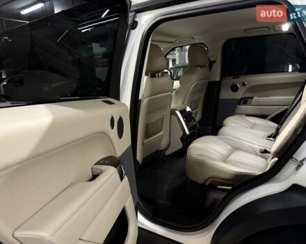 Білий Ленд Ровер Range Rover Sport, об'ємом двигуна 2.99 л та пробігом 62 тис. км за 36500 $, фото 52 на Automoto.ua