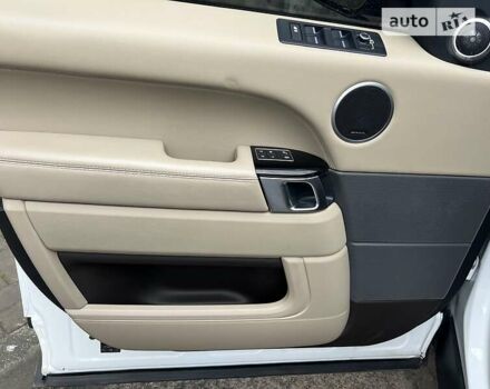 Білий Ленд Ровер Range Rover Sport, об'ємом двигуна 3 л та пробігом 100 тис. км за 42000 $, фото 53 на Automoto.ua