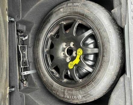 Білий Ленд Ровер Range Rover Sport, об'ємом двигуна 3 л та пробігом 190 тис. км за 10800 $, фото 8 на Automoto.ua