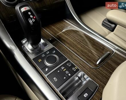 Білий Ленд Ровер Range Rover Sport, об'ємом двигуна 2.99 л та пробігом 62 тис. км за 36500 $, фото 51 на Automoto.ua