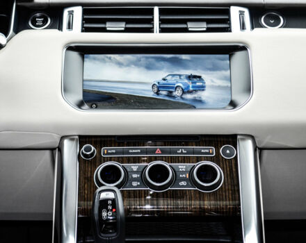 Білий Ленд Ровер Range Rover Sport, об'ємом двигуна 3 л та пробігом 81 тис. км за 55000 $, фото 34 на Automoto.ua