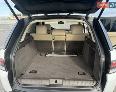 Белый Ленд Ровер Рендж Ровер Спорт, объемом двигателя 2.99 л и пробегом 132 тыс. км за 31000 $, фото 12 на Automoto.ua