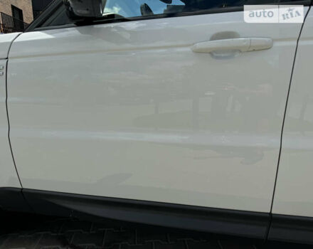 Білий Ленд Ровер Range Rover Sport, об'ємом двигуна 3 л та пробігом 115 тис. км за 34500 $, фото 42 на Automoto.ua