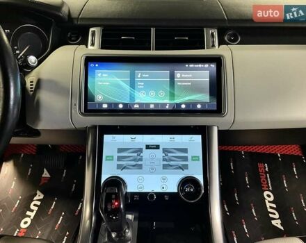 Білий Ленд Ровер Range Rover Sport, об'ємом двигуна 3 л та пробігом 132 тис. км за 33700 $, фото 58 на Automoto.ua