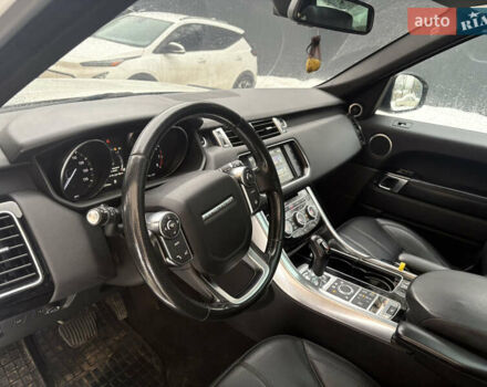 Белый Ленд Ровер Рендж Ровер Спорт, объемом двигателя 3 л и пробегом 130 тыс. км за 29899 $, фото 4 на Automoto.ua