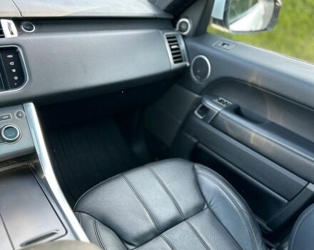 Білий Ленд Ровер Range Rover Sport, об'ємом двигуна 3 л та пробігом 112 тис. км за 25999 $, фото 66 на Automoto.ua