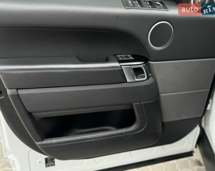 Белый Ленд Ровер Рендж Ровер Спорт, объемом двигателя 3 л и пробегом 130 тыс. км за 26500 $, фото 23 на Automoto.ua