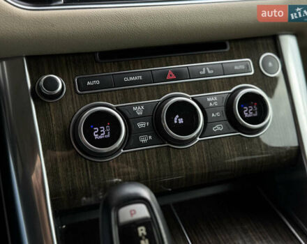 Білий Ленд Ровер Range Rover Sport, об'ємом двигуна 2.99 л та пробігом 168 тис. км за 29500 $, фото 12 на Automoto.ua