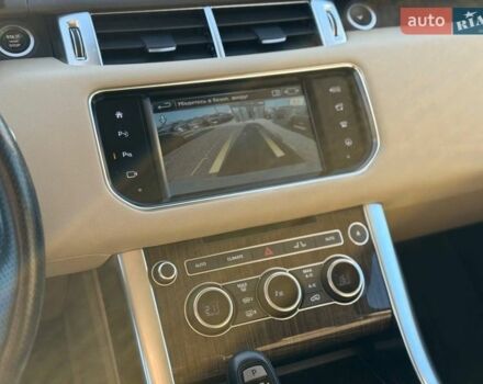 Белый Ленд Ровер Рендж Ровер Спорт, объемом двигателя 2.99 л и пробегом 187 тыс. км за 27500 $, фото 6 на Automoto.ua