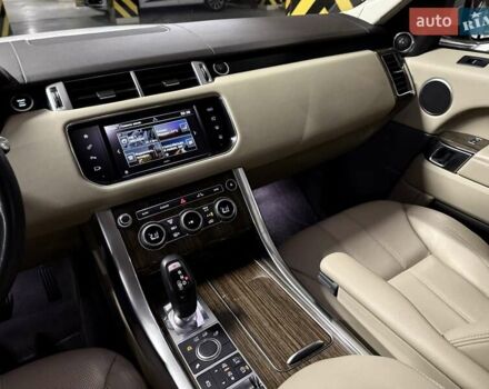 Білий Ленд Ровер Range Rover Sport, об'ємом двигуна 2.99 л та пробігом 62 тис. км за 36500 $, фото 37 на Automoto.ua