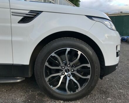 Білий Ленд Ровер Range Rover Sport, об'ємом двигуна 3 л та пробігом 80 тис. км за 51500 $, фото 22 на Automoto.ua