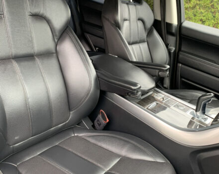 Білий Ленд Ровер Range Rover Sport, об'ємом двигуна 2.99 л та пробігом 230 тис. км за 42000 $, фото 37 на Automoto.ua