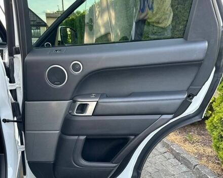 Білий Ленд Ровер Range Rover Sport, об'ємом двигуна 3 л та пробігом 112 тис. км за 25999 $, фото 88 на Automoto.ua
