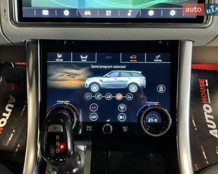 Білий Ленд Ровер Range Rover Sport, об'ємом двигуна 3 л та пробігом 132 тис. км за 33700 $, фото 70 на Automoto.ua