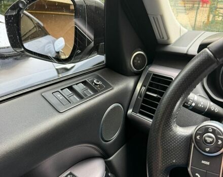 Білий Ленд Ровер Range Rover Sport, об'ємом двигуна 2.99 л та пробігом 160 тис. км за 33000 $, фото 7 на Automoto.ua