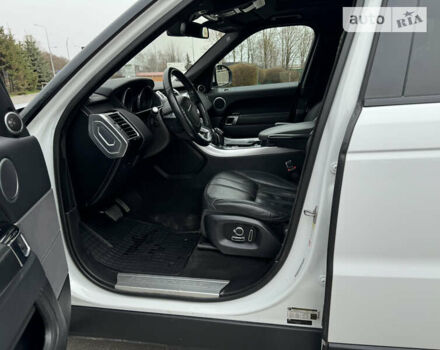 Білий Ленд Ровер Range Rover Sport, об'ємом двигуна 3 л та пробігом 115 тис. км за 36000 $, фото 10 на Automoto.ua