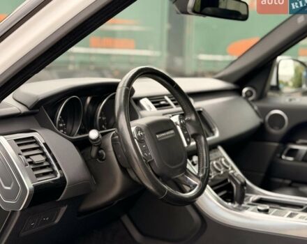 Білий Ленд Ровер Range Rover Sport, об'ємом двигуна 3 л та пробігом 194 тис. км за 21840 $, фото 9 на Automoto.ua