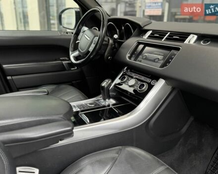 Белый Ленд Ровер Рендж Ровер Спорт, объемом двигателя 3 л и пробегом 130 тыс. км за 26500 $, фото 38 на Automoto.ua