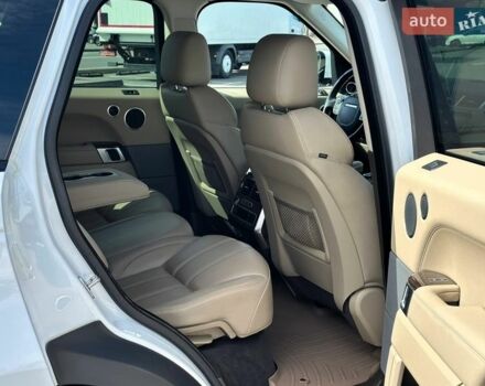 Белый Ленд Ровер Рендж Ровер Спорт, объемом двигателя 3 л и пробегом 181 тыс. км за 29500 $, фото 26 на Automoto.ua