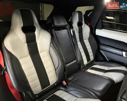 Білий Ленд Ровер Range Rover Sport, об'ємом двигуна 3 л та пробігом 132 тис. км за 33700 $, фото 41 на Automoto.ua