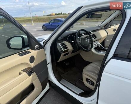 Белый Ленд Ровер Рендж Ровер Спорт, объемом двигателя 2.99 л и пробегом 132 тыс. км за 31000 $, фото 16 на Automoto.ua