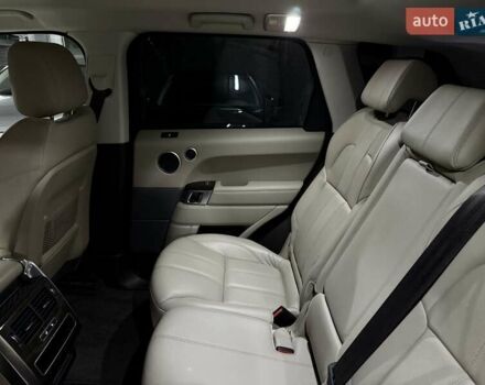 Білий Ленд Ровер Range Rover Sport, об'ємом двигуна 2.99 л та пробігом 62 тис. км за 36500 $, фото 55 на Automoto.ua