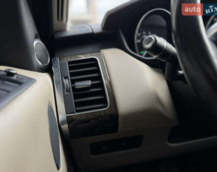 Білий Ленд Ровер Range Rover Sport, об'ємом двигуна 2.99 л та пробігом 168 тис. км за 29500 $, фото 15 на Automoto.ua