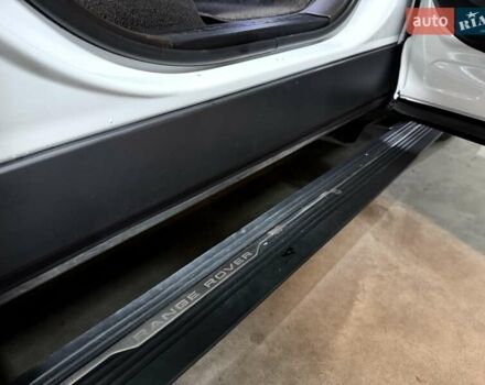 Білий Ленд Ровер Range Rover Sport, об'ємом двигуна 2.99 л та пробігом 62 тис. км за 36500 $, фото 66 на Automoto.ua