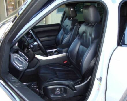 Білий Ленд Ровер Range Rover Sport, об'ємом двигуна 3 л та пробігом 80 тис. км за 25100 $, фото 6 на Automoto.ua