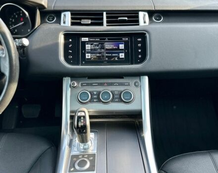 Білий Ленд Ровер Range Rover Sport, об'ємом двигуна 3 л та пробігом 112 тис. км за 25999 $, фото 64 на Automoto.ua