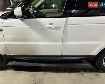 Білий Ленд Ровер Range Rover Sport, об'ємом двигуна 2.99 л та пробігом 62 тис. км за 36500 $, фото 17 на Automoto.ua
