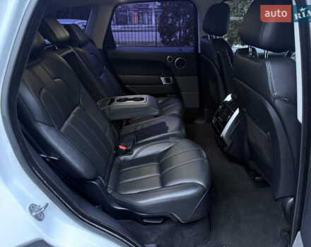 Белый Ленд Ровер Рендж Ровер Спорт, объемом двигателя 3 л и пробегом 187 тыс. км за 28500 $, фото 43 на Automoto.ua