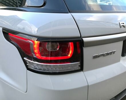 Білий Ленд Ровер Range Rover Sport, об'ємом двигуна 3 л та пробігом 80 тис. км за 51500 $, фото 27 на Automoto.ua