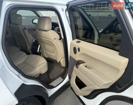 Белый Ленд Ровер Рендж Ровер Спорт, объемом двигателя 2.99 л и пробегом 132 тыс. км за 31000 $, фото 11 на Automoto.ua