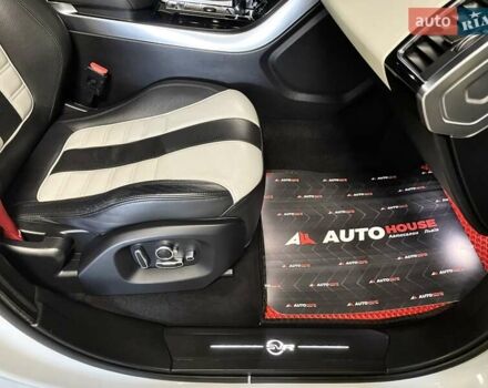 Білий Ленд Ровер Range Rover Sport, об'ємом двигуна 3 л та пробігом 132 тис. км за 33700 $, фото 46 на Automoto.ua