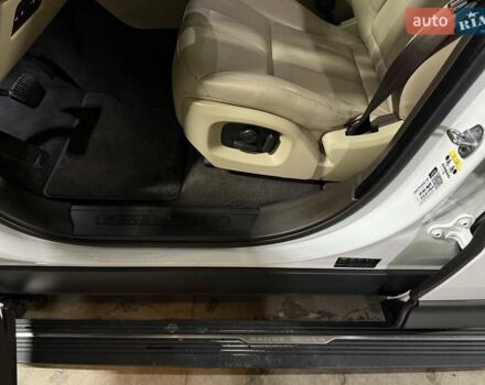 Білий Ленд Ровер Range Rover Sport, об'ємом двигуна 2.99 л та пробігом 62 тис. км за 36500 $, фото 24 на Automoto.ua