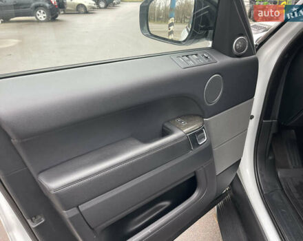 Белый Ленд Ровер Рендж Ровер Спорт, объемом двигателя 2.99 л и пробегом 175 тыс. км за 26000 $, фото 25 на Automoto.ua