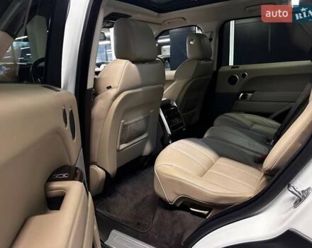 Білий Ленд Ровер Range Rover Sport, об'ємом двигуна 2.99 л та пробігом 132 тис. км за 28900 $, фото 26 на Automoto.ua