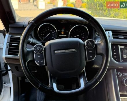 Білий Ленд Ровер Range Rover Sport, об'ємом двигуна 3 л та пробігом 211 тис. км за 22500 $, фото 52 на Automoto.ua