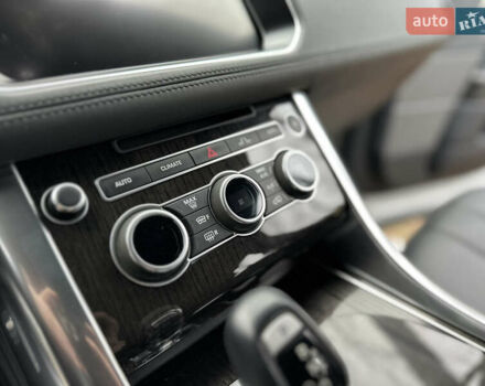 Белый Ленд Ровер Рендж Ровер Спорт, объемом двигателя 2.99 л и пробегом 63 тыс. км за 49000 $, фото 48 на Automoto.ua