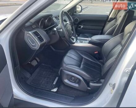 Білий Ленд Ровер Range Rover Sport, об'ємом двигуна 2.99 л та пробігом 147 тис. км за 32000 $, фото 7 на Automoto.ua