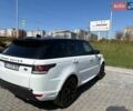 Белый Ленд Ровер Рендж Ровер Спорт, объемом двигателя 2.99 л и пробегом 118 тыс. км за 35000 $, фото 3 на Automoto.ua