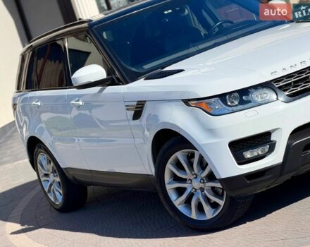 Білий Ленд Ровер Range Rover Sport, об'ємом двигуна 3 л та пробігом 211 тис. км за 22500 $, фото 12 на Automoto.ua