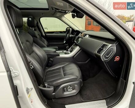 Белый Ленд Ровер Рендж Ровер Спорт, объемом двигателя 2.99 л и пробегом 167 тыс. км за 29000 $, фото 10 на Automoto.ua