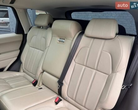 Білий Ленд Ровер Range Rover Sport, об'ємом двигуна 2.99 л та пробігом 123 тис. км за 35500 $, фото 11 на Automoto.ua