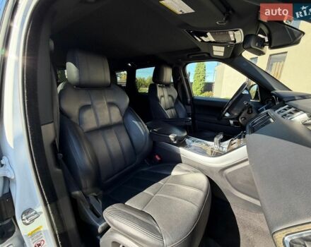 Білий Ленд Ровер Range Rover Sport, об'ємом двигуна 3 л та пробігом 211 тис. км за 22500 $, фото 26 на Automoto.ua