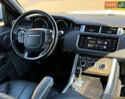 Білий Ленд Ровер Range Rover Sport, об'ємом двигуна 3 л та пробігом 211 тис. км за 22500 $, фото 37 на Automoto.ua