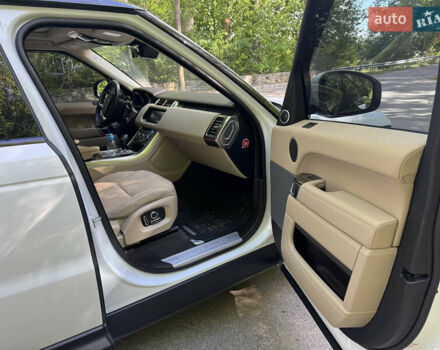 Белый Ленд Ровер Рендж Ровер Спорт, объемом двигателя 2.99 л и пробегом 175 тыс. км за 32100 $, фото 10 на Automoto.ua