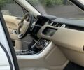 Білий Ленд Ровер Range Rover Sport, об'ємом двигуна 2.99 л та пробігом 135 тис. км за 30000 $, фото 10 на Automoto.ua